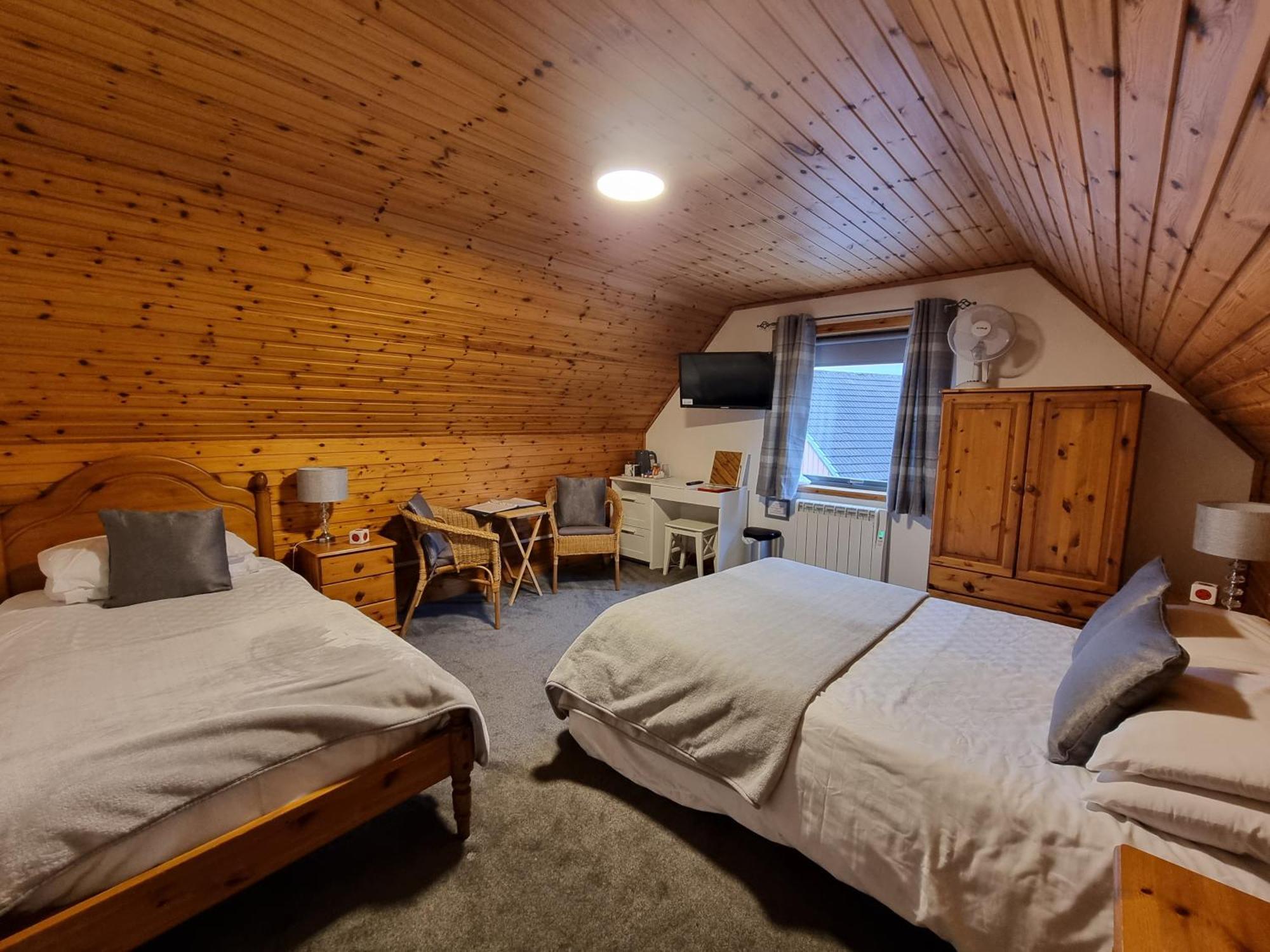 Carn Mhor Bed And Breakfast Aviemore Phòng bức ảnh