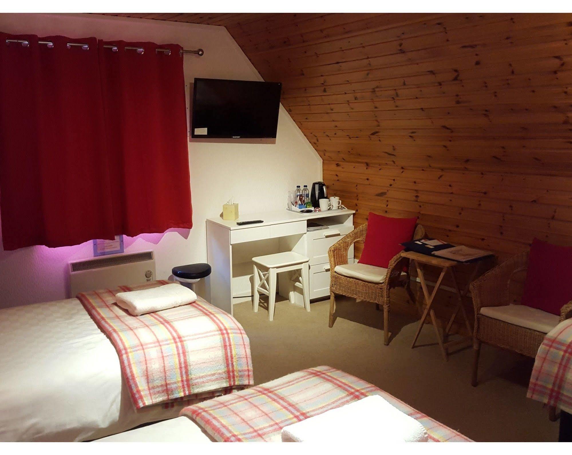 Carn Mhor Bed And Breakfast Aviemore Ngoại thất bức ảnh